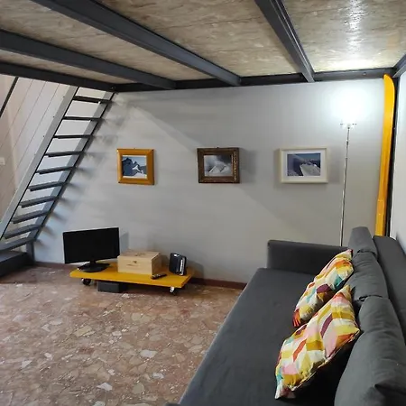 Bells & Flowers * Turín